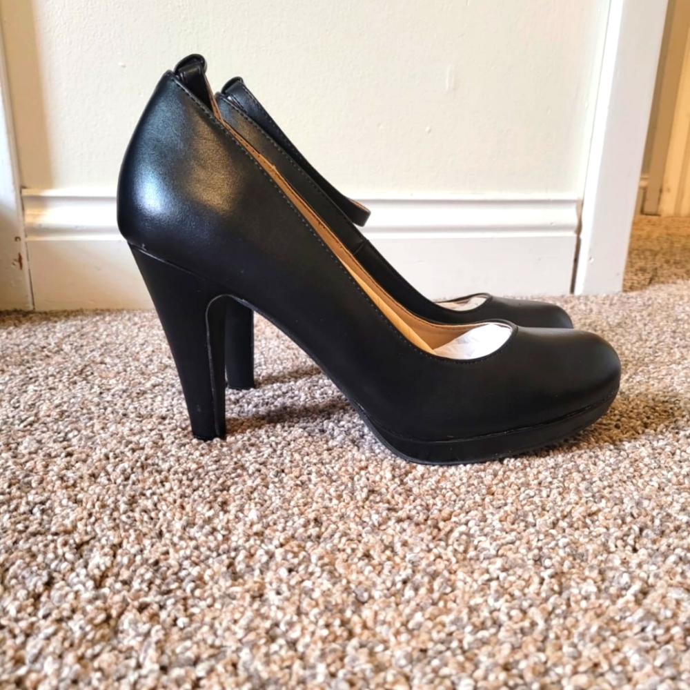 Allegra K heels